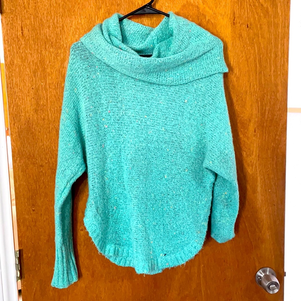 Women’s sweater